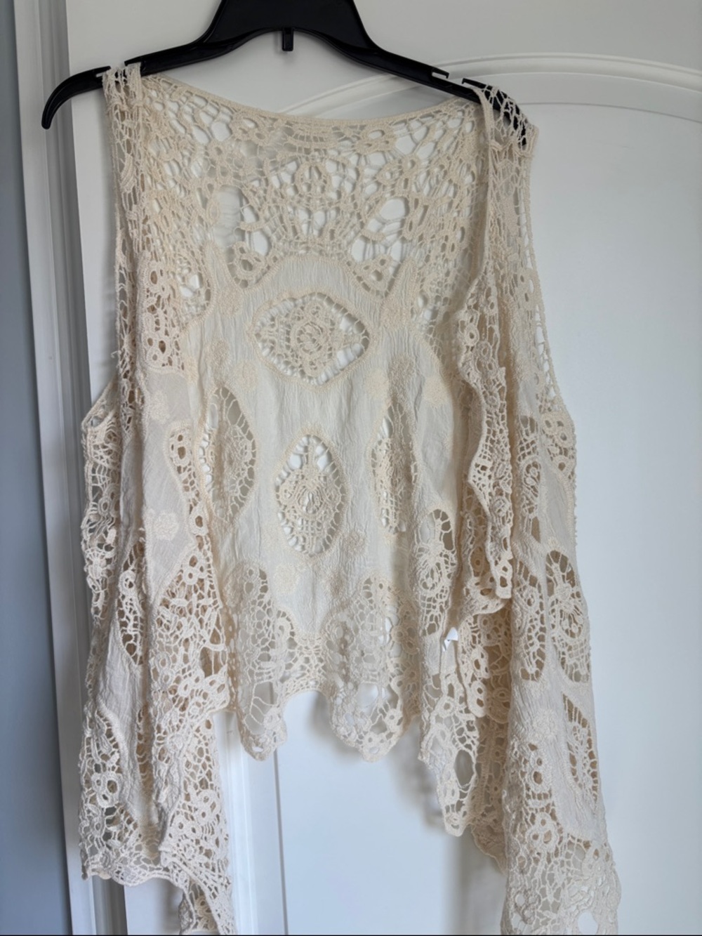 Boho Crochet Lace Sleeveless Top - Cream